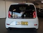Volkswagen Up! 1.0 BMT up! beats, 5drs Full options!! Airco, Cruise controle, Panodak/Schuifdak, Deels lederen bekleding, Elek ramen, Achteruitrijcamera, Pdc achter, Lm velgen 15'', Nederlandse auto!! Bovag afleverpakket 695,-