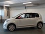 Volkswagen Up! 1.0 BMT up! beats, 5drs Full options!! Airco, Cruise controle, Panodak/Schuifdak, Deels lederen bekleding, Elek ramen, Achteruitrijcamera, Pdc achter, Lm velgen 15'', Nederlandse auto!! Bovag afleverpakket 695,-
