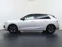 Opel Astra Electric 54 kWh VAN: 26.900,- VOOR: 23.877,- UW WKVOORDEEL: 23.023,- | GS | 3-FASE | SOH 95% | AFNEEMBARE TREKHAAK | NET ONDERHOUD GEHAD / DIRECT LEVERBAAR | STOEL- & STUURVERWARMING | 360° CAMERA | ORIGINEEL NL AUTO |