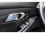 BMW 3-Serie Touring 330e High Executive M-Sport Pano / HUD / HK