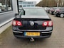 Volkswagen Passat 2.0 FSI Sportline clima cruise lmv nap