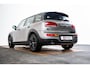 MINI Clubman Mini Cooper Pepper Panoramadak - Comfort Access - Elektrisch inklapbare buitenspiegels - PDC Voor/Achter - MINI navigatiesysteem - Middenarmsteun voor - Binnenlichtpakket -