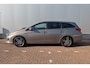 Toyota Auris Touring Sports 1.8 Hybrid Dynamic All- Season banden /Camera/ Bluetooth/ Cruise Control/