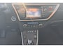 Toyota Auris Touring Sports 1.8 Hybrid Dynamic All- Season banden /Camera/ Bluetooth/ Cruise Control/