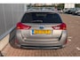 Toyota Auris Touring Sports 1.8 Hybrid Dynamic All- Season banden /Camera/ Bluetooth/ Cruise Control/