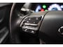 Hyundai Kona Electric EV Premium Sky 64 kWh 3 fase [ Schuif/kanteldak Leder Stoelverwarming LED Navi ]