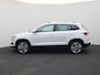 Skoda Karoq 1.5TSI/150PK DSG Business Edition · Panoramadak · Parkeersensoren + Camera · App-Connect · Garantie t/m 25-03-2028 of 60.000km
