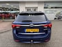 Toyota Avensis Touring Sports 1.8 VVT-i SkyView Edition | Pano | Trekhaak | Sensoren v/a | Led