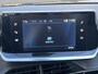 Peugeot 2008 1.2 PureTech Allure Pack | Clima/Cruise/Apple CarPlay-Android Auto/17"/Bluetooth/PDC Achter/Privacy-Glass