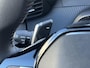 Peugeot 2008 1.2 PureTech Allure Pack | Clima/Cruise/Apple CarPlay-Android Auto/17"/Bluetooth/PDC Achter/Privacy-Glass