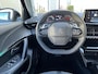 Peugeot 2008 1.2 PureTech Allure Pack | Clima/Cruise/Apple CarPlay-Android Auto/17"/Bluetooth/PDC Achter/Privacy-Glass