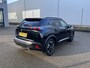 Peugeot 2008 1.2 PureTech Allure Pack | Clima/Cruise/Apple CarPlay-Android Auto/17"/Bluetooth/PDC Achter/Privacy-Glass