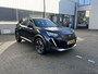 Peugeot 2008 1.2 PureTech Allure Pack | Clima/Cruise/Apple CarPlay-Android Auto/17"/Bluetooth/PDC Achter/Privacy-Glass