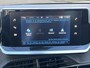 Peugeot 2008 1.2 PureTech Allure Pack | Clima/Cruise/Apple CarPlay-Android Auto/17"/Bluetooth/PDC Achter/Privacy-Glass