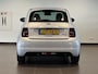 Fiat 500e La Prima 42 kWh | 8 JAAR GARANTIE! | LEDER | APPLE CARPLAY / ANDROID AUTO | CAMERA | NAVI | DODEHOEK BEWAKING |