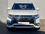 Mitsubishi Outlander 2.4 PHEV Plug-in Instyle Automaat / Afn. Trekhaak / Garantie tot 9-2029 <160.000km / Adap Cruise / Dealer onderhouden / Panorama dak / 1500kg Trekgewicht / Rondomzicht Camera / Apple Carplay Android Auto / Allseason banden / Stuur & Stoelverwarming /
