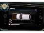 Volkswagen T-Roc 1.5 TSI R-Line PANO MATRIX DODE HOEK