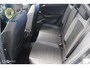 Volkswagen T-Roc 1.5 TSI R-Line PANO MATRIX DODE HOEK