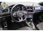 Volkswagen T-Roc 1.5 TSI R-Line PANO MATRIX DODE HOEK
