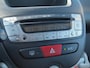 Peugeot 107 1.0-12V Millesim 200 | Airco | 5-deurs | NL-Auto | 2e eigenaar |