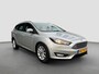Ford Focus Wagon 1.5 150pk Titanium Automaat | 1e eigenaar | Voorruitverwarming | Carplay | Climate controle| Cruise controle | Keyless entry | Parkeersensoren voor en achter | Dealer onderhouden