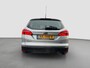 Ford Focus Wagon 1.5 150pk Titanium Automaat | 1e eigenaar | Voorruitverwarming | Carplay | Climate controle| Cruise controle | Keyless entry | Parkeersensoren voor en achter | Dealer onderhouden