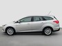 Ford Focus Wagon 1.5 150pk Titanium Automaat | 1e eigenaar | Voorruitverwarming | Carplay | Climate controle| Cruise controle | Keyless entry | Parkeersensoren voor en achter | Dealer onderhouden