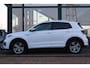 Volkswagen T-Cross 1.5 TSI Style Business R 149PK | Achteruitrijcamera | Cruise control adaptief | Hill hold functie