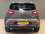 Kia Sportage 1.6 GDI 20th Anniversary DEALEROND CAMERA PARKEERSENSOREN VOOR EN ACHTER NAVI CRUISE CONTROL HILL ASSIST AIRCO