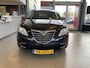 Lancia Ypsilon 0.9 TwinAir Gold,Airco,Cruisecontrol,Elektrischpakket,Parrot Carkit,Achteruitrijsensoren,Alcantarabekleding,16 Inch Lmv