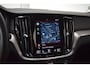 Volvo S60 2.0 Recharge T6 399pk AWD Core 69km elek./ Trekhaak 2000kg/ Adapt. Cruise/ Auto Pilot/ Stoel, Stuur en voorruit verw./ Camera