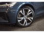 Volvo S60 2.0 Recharge T6 399pk AWD Core 69km elek./ Trekhaak 2000kg/ Adapt. Cruise/ Auto Pilot/ Stoel, Stuur en voorruit verw./ Camera