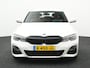 BMW 3-Serie Touring 318i High Executive Edition | M-Sport Pakket | Apple/Android Play | Cruise | Camera | Keyless | LED | Leder | Navi | Parking Pack | Audio Media Pack | 12 Maand BOVAG Garantie! |