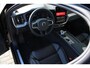 Volvo XC60 2.0 T6 Plug-in hybrid AWD Plus Black Edition | Nappa leder Open Grid | Panoramadak | Visual Park Assist | 6,4 kw Boordlader | Luchtvering | Preconditioning | Getinte ramen | Blis | Headup | Full Led | Driver Assistance | Driver Awareness | 21 Inch | Premium Audio by Harman Kardon | Google Maps | Google Assistant | Blis | Premium Pack | Elektrische achterklep | Verwarmbaar stuurwiel | Keyless | Elektrisch verstelbare voorstoelen met geheugen | Stoelverwarming voor en achter