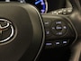 Toyota RAV4 2.5 Hybrid Active Plus - TREKHAAK 800KG GEREMD TREKGEWICHT - ELEKTRISCHE ACHTERKLEP - PARKEERSENSOREN VOOR EN ACHTER - KEYLESS ENRTY & START - STOELVERWARMING - NAVIGATIE - APPLE CARPLAY/ANDROID AUTO