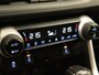 Toyota RAV4 2.5 Hybrid Active Plus - TREKHAAK 800KG GEREMD TREKGEWICHT - ELEKTRISCHE ACHTERKLEP - PARKEERSENSOREN VOOR EN ACHTER - KEYLESS ENRTY & START - STOELVERWARMING - NAVIGATIE - APPLE CARPLAY/ANDROID AUTO