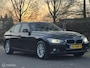 BMW 3-Serie 320i High executive/NAP/APK/LMV/PDC/NAVI