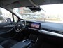 BMW 2-Serie Active Tourer 225e xDrive Luxury-Line Widescreen Display DAB-tuner Verduisterde ruiten PDC Achteruitrijcamera 17''LM Velgen