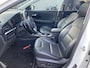 Kia Niro Hybrid 1.6 GDi ExecutiveLine | Schuif- kanteldak | Stoelverwarming + koeling | Leder | Navi