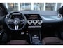 Mercedes-Benz GLA 250 e AMG LINE "NIEUW MODEL!" | PANORAMISCH SCHUIF/KANTEL DAK | SFEER VERLICHTING | ELEKTRISCH BEDIENBARE VOORSTOELEN MET GEHEUGENFUNCTIE EN "ZITKINEMATICA" | DRAADLOZE APPLE CARPLAY/ANDROID AUTO | NIGHT PAKKET: DAKRELING ZWART, ZIJRUITEN EN ACHTERRUITEN ZWART, LICHTMETALEN VELGEN 20" ZWART | HEAD UP DISPLAY | REALITY-NAVIGATIE | 360° CAMERA | MULTI BEAM LED KOPLAMPEN | DODEHOEK DETECTIE | ADAPTIVE CRUISE CONTROL | KEYLESS GO | ELEKTRISCH BEDIENBARE ACHTERKLEP | DRAADLOZE TELEFOONLADER | SURROUND BURMESTER AUDIO | WINTERPAKKET: STUUR/STOEL VERWARMING |