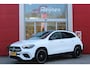 Mercedes-Benz GLA 250 e AMG LINE "NIEUW MODEL!" | PANORAMISCH SCHUIF/KANTEL DAK | SFEER VERLICHTING | ELEKTRISCH BEDIENBARE VOORSTOELEN MET GEHEUGENFUNCTIE EN "ZITKINEMATICA" | DRAADLOZE APPLE CARPLAY/ANDROID AUTO | NIGHT PAKKET: DAKRELING ZWART, ZIJRUITEN EN ACHTERRUITEN ZWART, LICHTMETALEN VELGEN 20" ZWART | HEAD UP DISPLAY | REALITY-NAVIGATIE | 360° CAMERA | MULTI BEAM LED KOPLAMPEN | DODEHOEK DETECTIE | ADAPTIVE CRUISE CONTROL | KEYLESS GO | ELEKTRISCH BEDIENBARE ACHTERKLEP | DRAADLOZE TELEFOONLADER | SURROUND BURMESTER AUDIO | WINTERPAKKET: STUUR/STOEL VERWARMING |