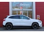 Mercedes-Benz GLA 250 e AMG LINE "NIEUW MODEL!" | PANORAMISCH SCHUIF/KANTEL DAK | SFEER VERLICHTING | ELEKTRISCH BEDIENBARE VOORSTOELEN MET GEHEUGENFUNCTIE EN "ZITKINEMATICA" | DRAADLOZE APPLE CARPLAY/ANDROID AUTO | NIGHT PAKKET: DAKRELING ZWART, ZIJRUITEN EN ACHTERRUITEN ZWART, LICHTMETALEN VELGEN 20" ZWART | HEAD UP DISPLAY | REALITY-NAVIGATIE | 360° CAMERA | MULTI BEAM LED KOPLAMPEN | DODEHOEK DETECTIE | ADAPTIVE CRUISE CONTROL | KEYLESS GO | ELEKTRISCH BEDIENBARE ACHTERKLEP | DRAADLOZE TELEFOONLADER | SURROUND BURMESTER AUDIO | WINTERPAKKET: STUUR/STOEL VERWARMING |