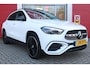 Mercedes-Benz GLA 250 e AMG LINE "NIEUW MODEL!" | PANORAMISCH SCHUIF/KANTEL DAK | SFEER VERLICHTING | ELEKTRISCH BEDIENBARE VOORSTOELEN MET GEHEUGENFUNCTIE EN "ZITKINEMATICA" | DRAADLOZE APPLE CARPLAY/ANDROID AUTO | NIGHT PAKKET: DAKRELING ZWART, ZIJRUITEN EN ACHTERRUITEN ZWART, LICHTMETALEN VELGEN 20" ZWART | HEAD UP DISPLAY | REALITY-NAVIGATIE | 360° CAMERA | MULTI BEAM LED KOPLAMPEN | DODEHOEK DETECTIE | ADAPTIVE CRUISE CONTROL | KEYLESS GO | ELEKTRISCH BEDIENBARE ACHTERKLEP | DRAADLOZE TELEFOONLADER | SURROUND BURMESTER AUDIO | WINTERPAKKET: STUUR/STOEL VERWARMING |