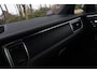 Porsche Macan 2.0 PDK. | Sportdesign Pakket | Panorama | 20 Inch | NAP | 1e Eig. | Orig. NL | Xenon | Camera | Facelift | Historie
