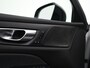 Volvo V60 T6 Recharge AWD Plus Dark | Panoramadak | Harman/Kardon | Nappa Sportstoelen | 360° Camera | Stoel- & Stuurverwarming | Standkachel | Trekhaak