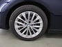 BMW 2-Serie Active Tourer 218i Executive Edition | Sportstoelen | Cruise control | Climate Control | Elek. Achterklep | Parkeersensoren | Keyless start | Head-up Display |