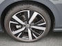 Volkswagen Golf 1.5 eHybrid Life Edition | Navigatie | Airco | Parkeersensoren | Camera | Cruise control | 18 Inch Velgen |