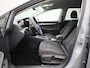 Volkswagen Golf 1.5 eHybrid 50 Edition Navigatie | Cruise Control | Airco | 18 Inch Velgen | Camera | Parkeersensoren |