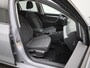 Volkswagen Golf 1.5 eHybrid 50 Edition Navigatie | Camera | Parkeersensoren | Cruise control | 18 Inch Velgen | Airco |