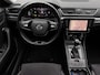 Skoda Superb Combi 1.4 TSI iV Sportline Business | 218 PK | Pano | Trekhaak | Camera | Stoelverwarming | Memory